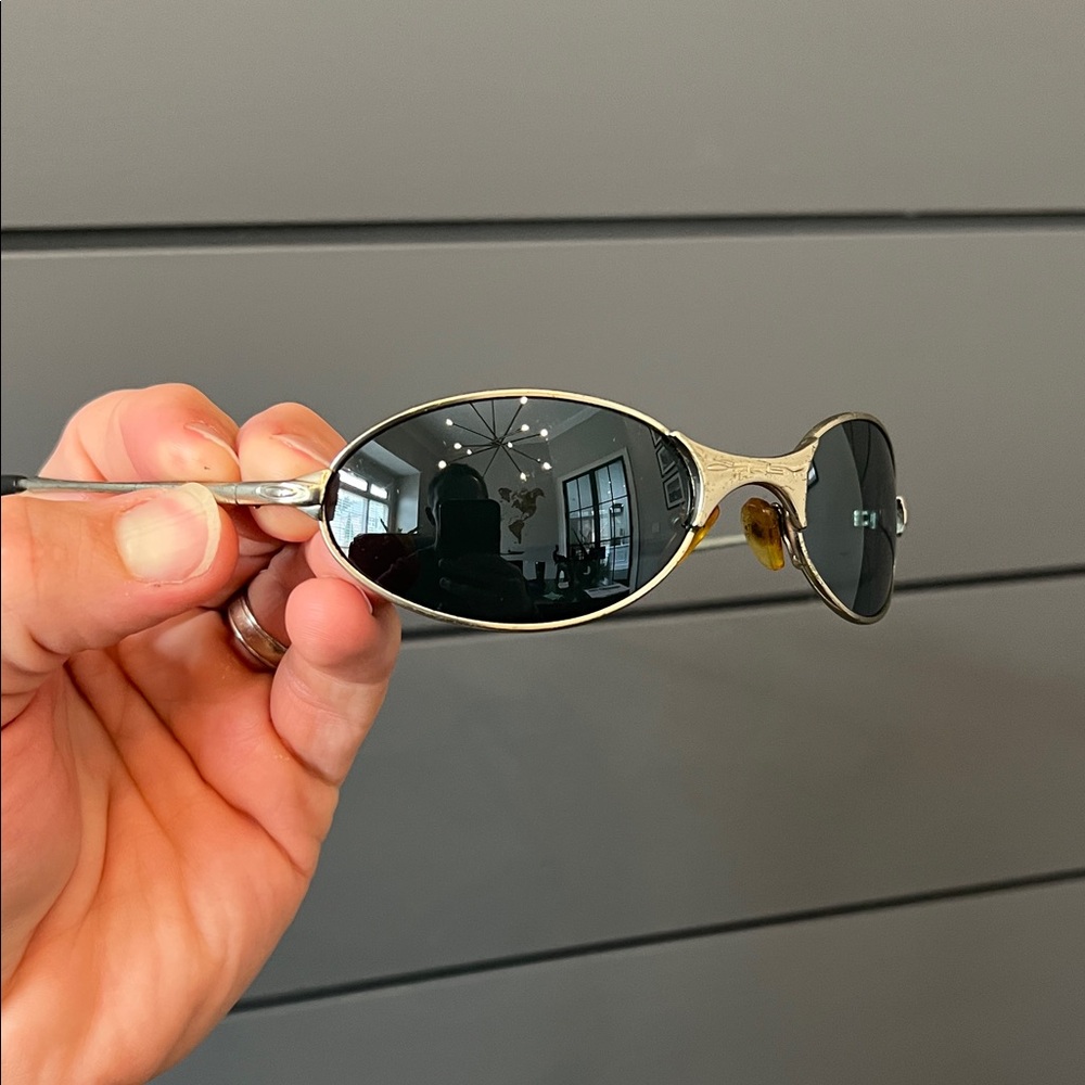 Oakley Sleek Metal Oval Sunglasses